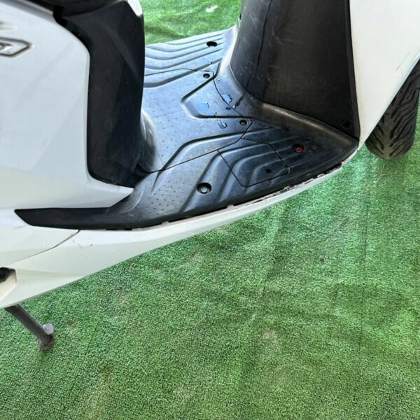 Honda SH 125 - immagine 8