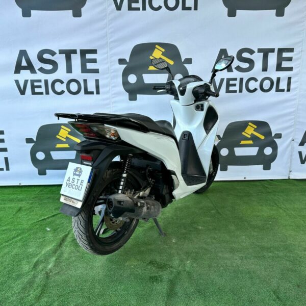 Honda SH 125 - immagine 11