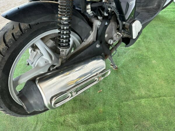 Honda SH 150 - immagine 6