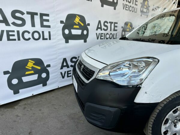 Peugeot Partner - immagine 13