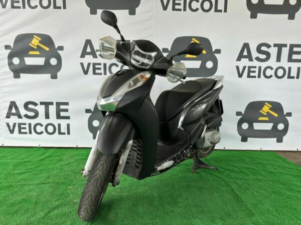 Honda SH 300 - immagine 8