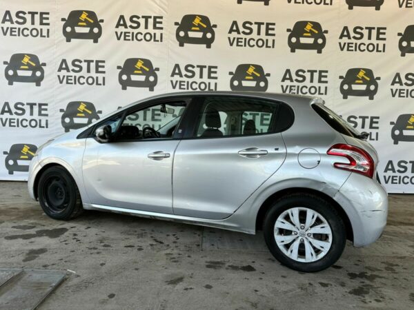 PEUGEOT 208 - immagine 20