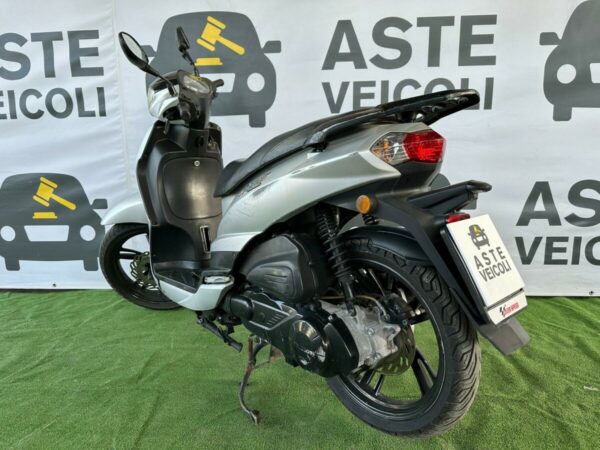 PEUGEOT TWEET 125 - immagine 4