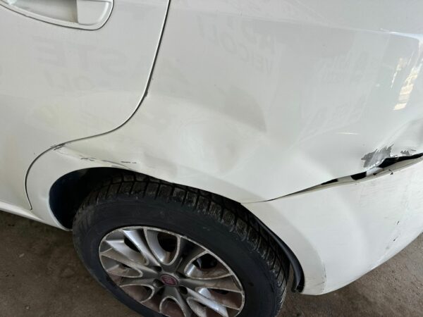 FIAT PUNTO - immagine 13