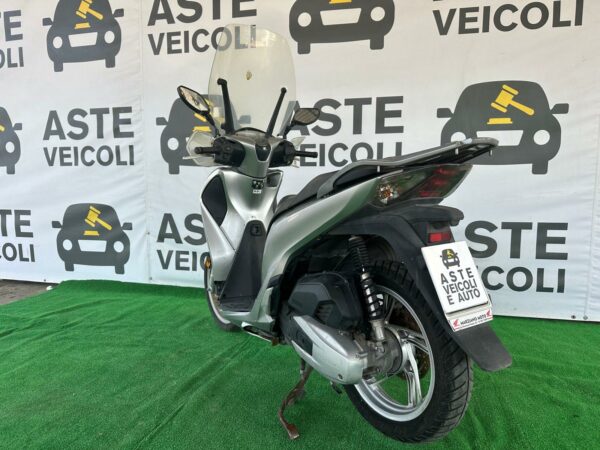 HONDA SH 150 - immagine 8