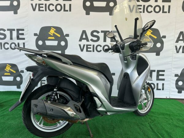 HONDA SH 150 - immagine 7