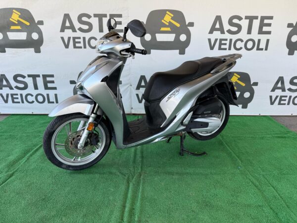 HONDA SH 150 - immagine 4